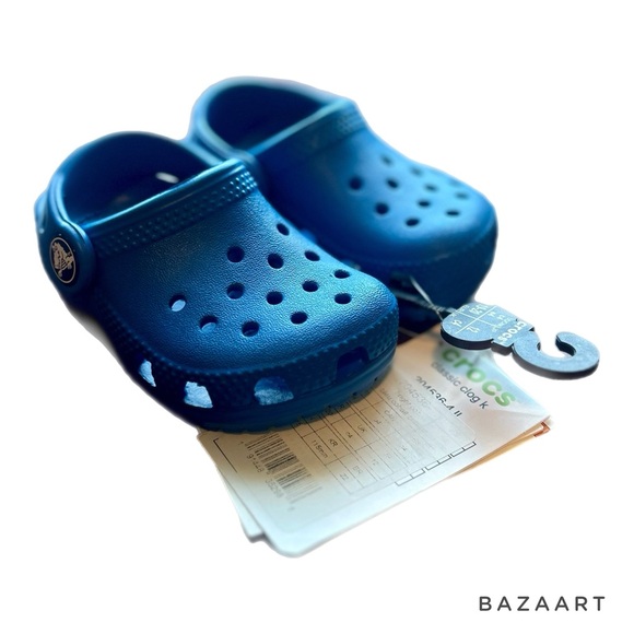 Bright Cobalt Blue Toddler Baby Classic Croc Crocs size 4 4C NWT - Picture 2 of 4